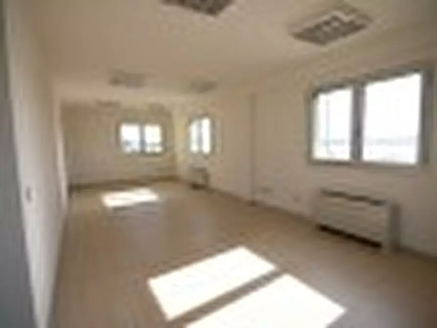 Immagine 5 di Ufficio in affitto  in Via Bonazzi a Castel Maggiore