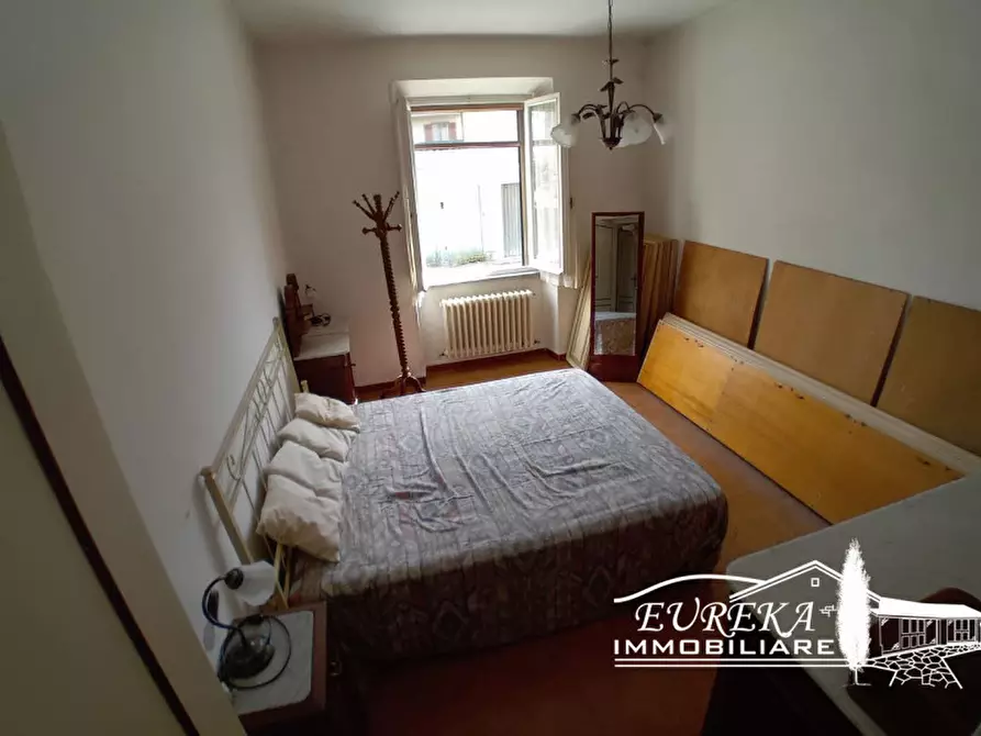 Immagine 3 di Appartamento in vendita  in via roma 152 a Castiglione Del Lago