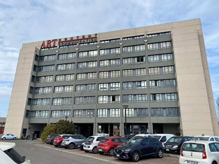 Immagine 1 di Ufficio in affitto  in via Perscetana Vecchia a Bologna