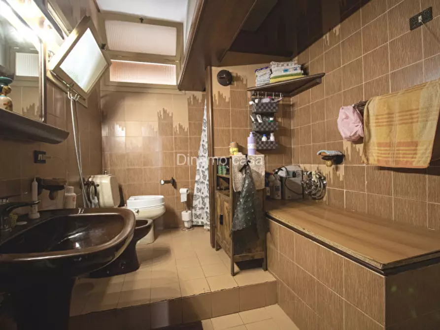 Immagine 21 di Appartamento in vendita  in Via Milano a Prato