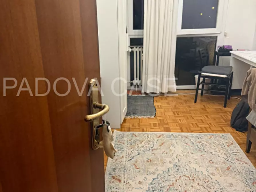 Immagine 5 di Appartamento in vendita  in via Palestro a Padova