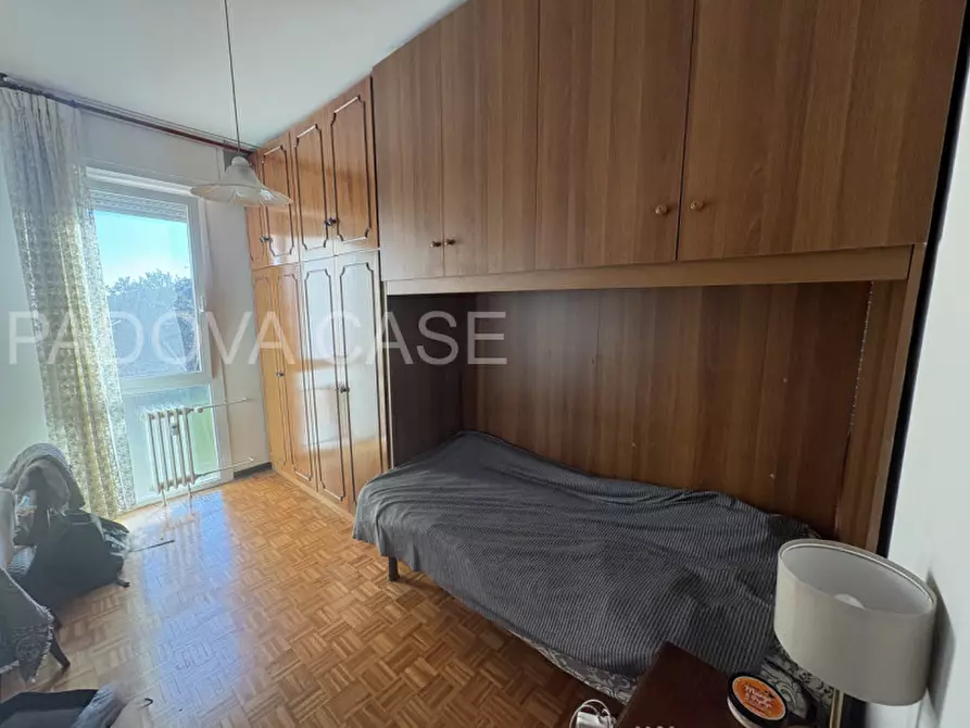 Immagine 12 di Appartamento in vendita  in via Palestro a Padova