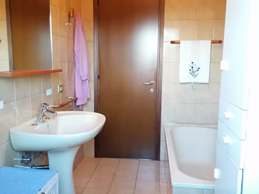 Immagine 9 di Appartamento in vendita  in Via Gramsci a Cadoneghe