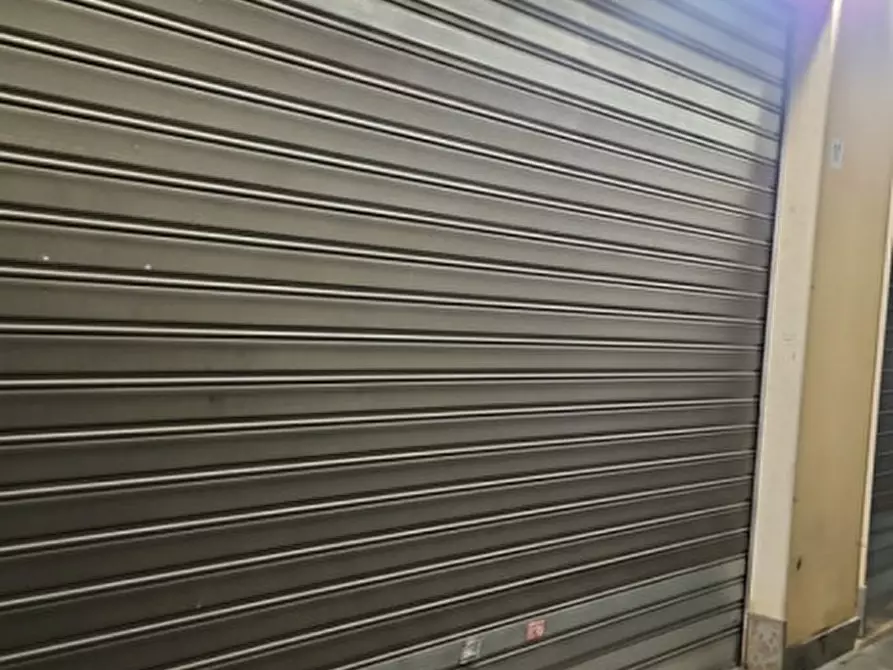 Immagine 2 di Negozio in affitto  in Via Bruno buozzi,9 a Monterotondo