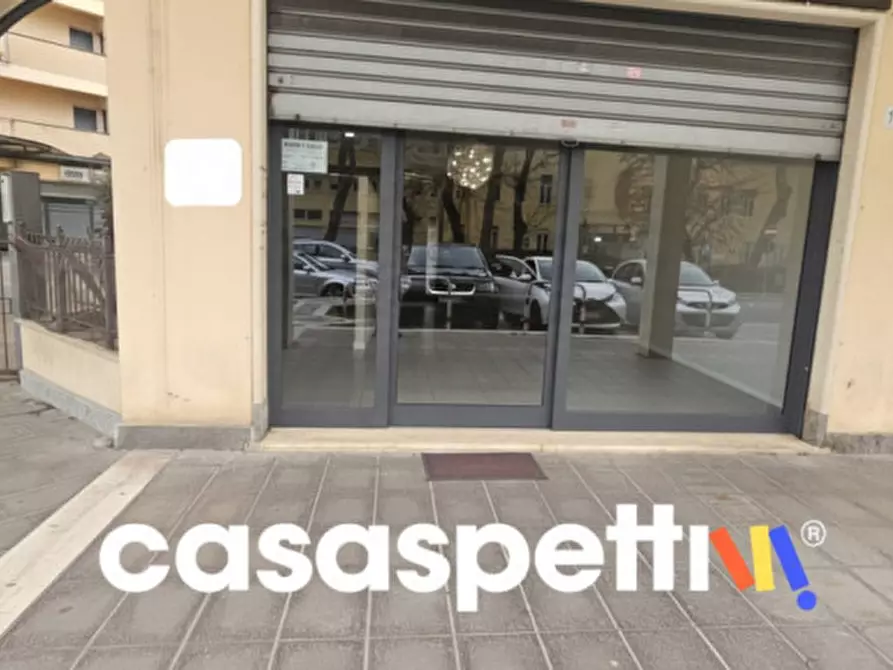 Immagine 2 di Negozio in affitto  in Via Bruno buozzi,9 a Monterotondo