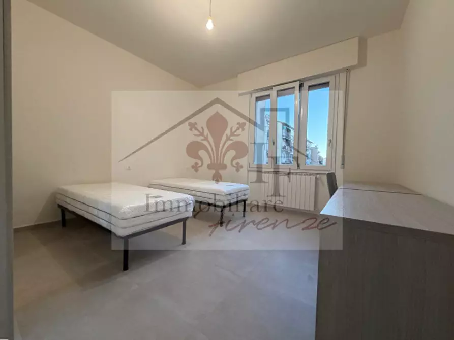 Immagine 12 di Camera in affitto  in Via Mugello a Firenze