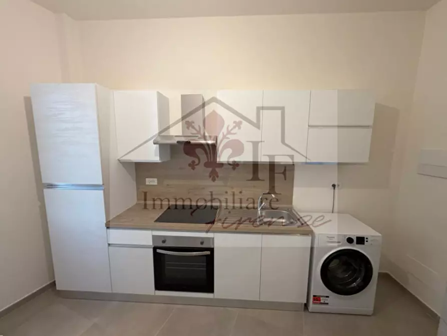 Immagine 15 di Camera in affitto  in Via Mugello a Firenze