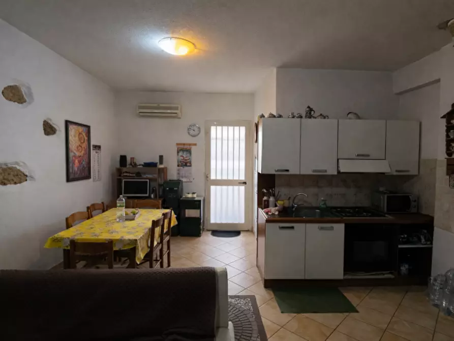 Immagine 5 di Villetta a schiera in vendita  in Via Pola a Siniscola