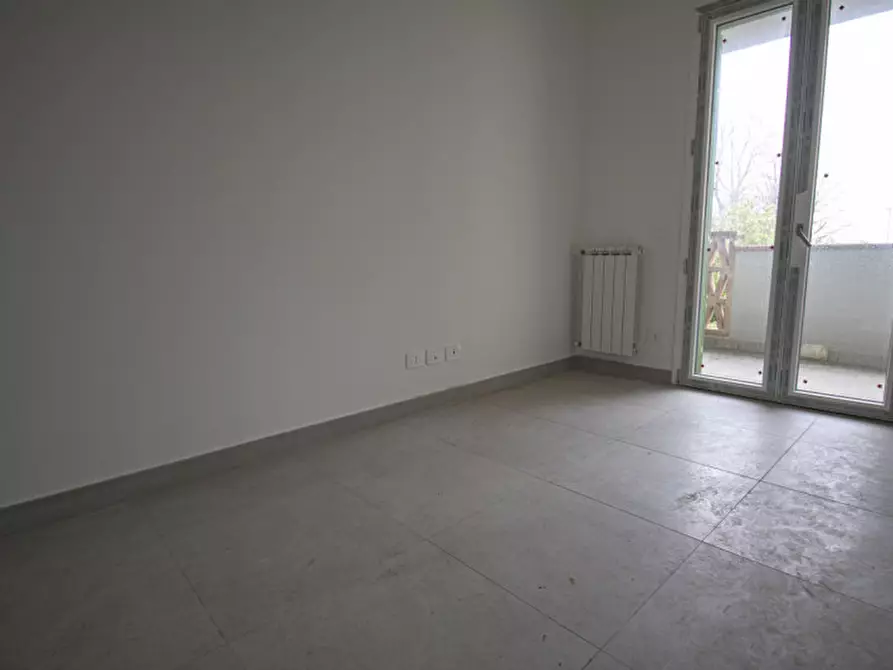 Immagine 4 di Appartamento in vendita  a Prato