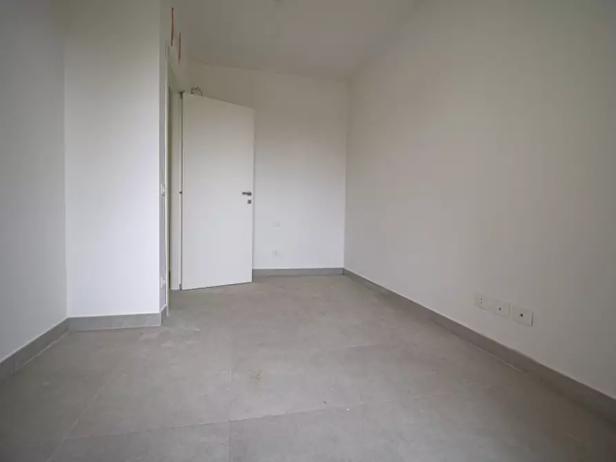 Immagine 6 di Appartamento in vendita  a Prato