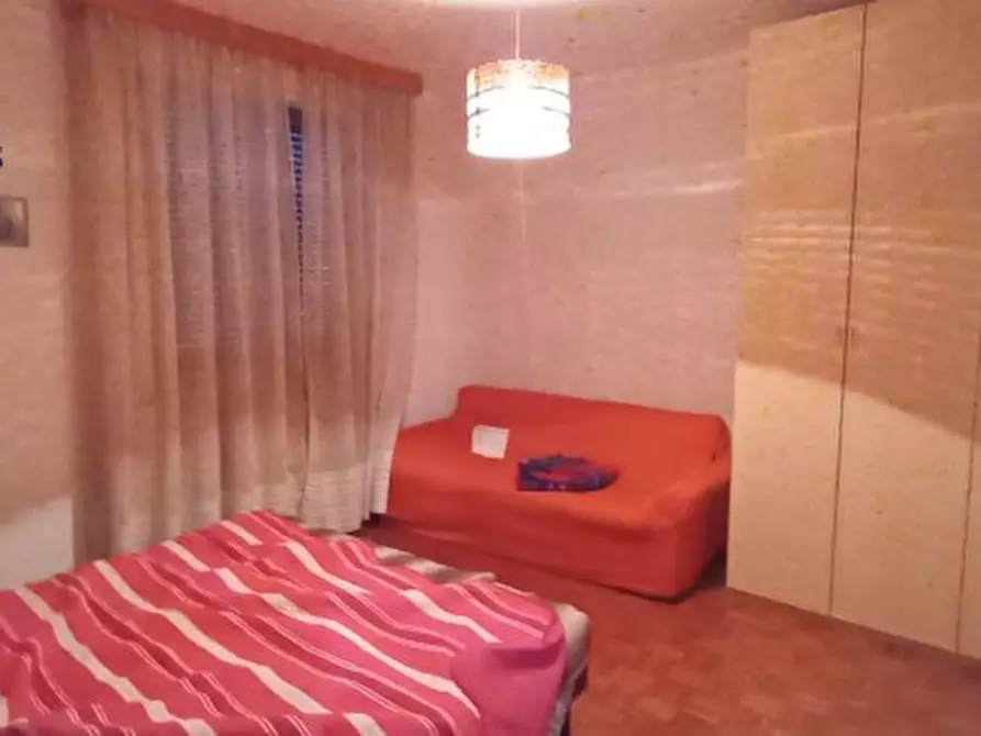 Immagine 5 di Casa quadrifamiliare in vendita  in Via Tiziano Vecellio n.14 a Mondolfo