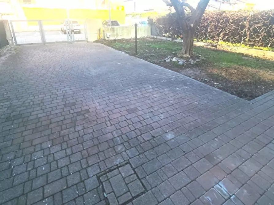 Immagine 2 di Villetta a schiera in vendita  in Fosso' a Fosso'