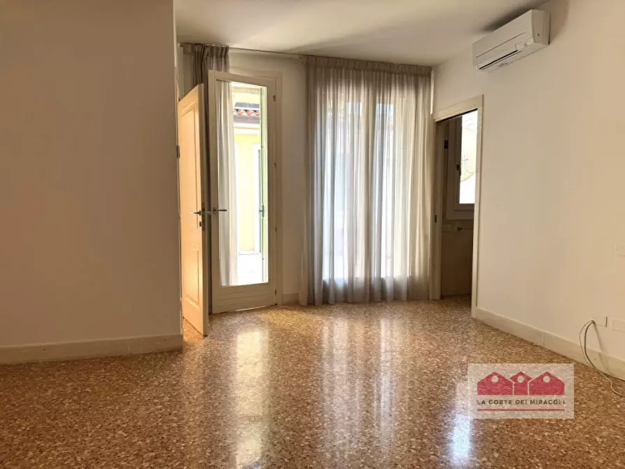 Immagine 9 di Appartamento in vendita  in Corso San Felice a Vicenza