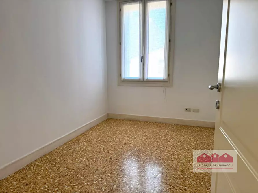 Immagine 15 di Appartamento in vendita  in Corso San Felice a Vicenza