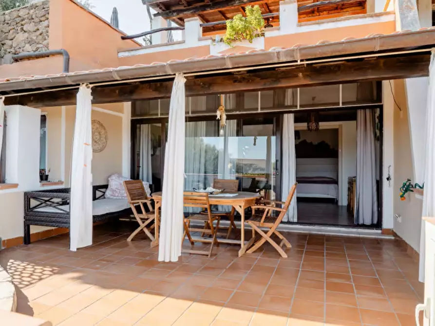 Immagine 2 di Appartamento in vendita  a Golfo Aranci