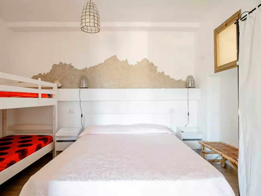 Immagine 12 di Appartamento in vendita  a Golfo Aranci