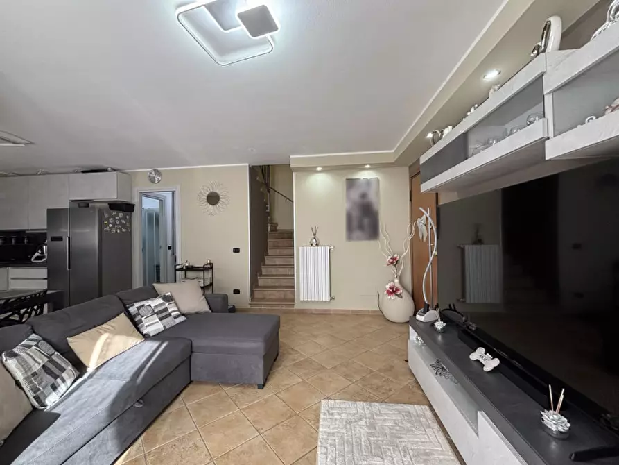 Immagine 10 di Appartamento in vendita  in Via A. Simonini, 13 a Torrile