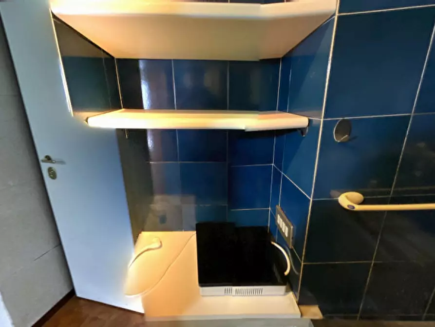 Immagine 11 di Appartamento in affitto  in Via Ceresio, 26 a Roma