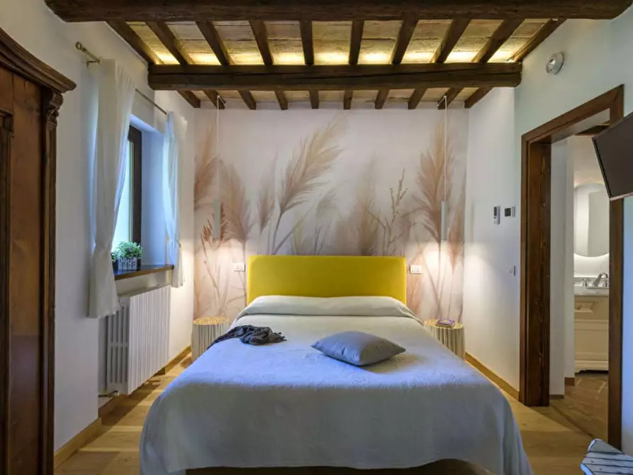 Immagine 25 di Rustico / casale in vendita  in strada Valubbio a Acqualagna