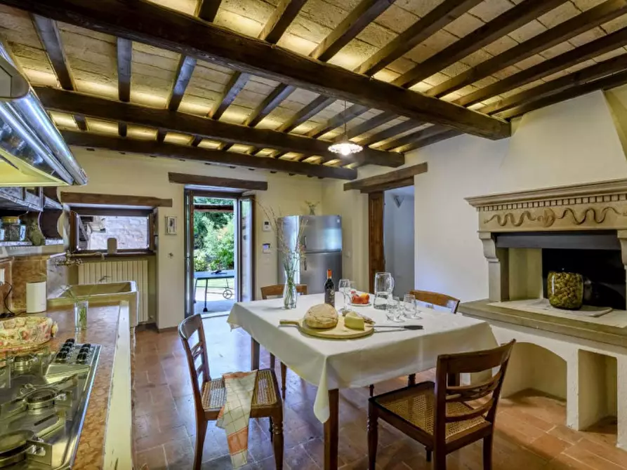 Immagine 26 di Rustico / casale in vendita  in strada Valubbio a Acqualagna