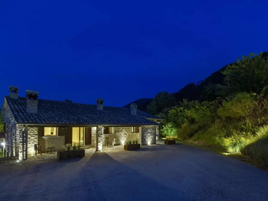 Immagine 39 di Rustico / casale in vendita  in strada Valubbio a Acqualagna