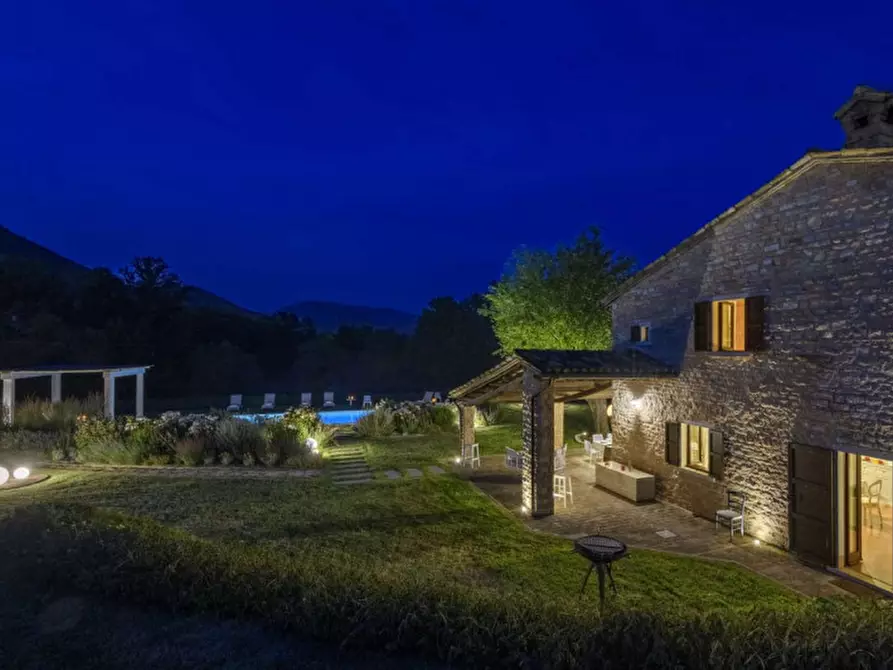 Immagine 40 di Rustico / casale in vendita  in strada Valubbio a Acqualagna