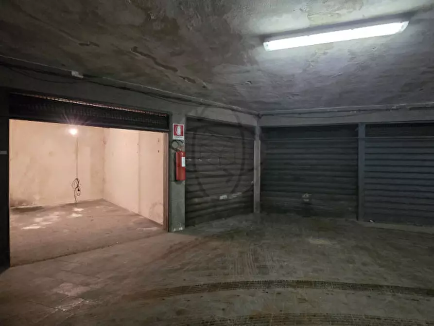 Immagine 5 di Garage in vendita  in Via Venti Settembre a Terni