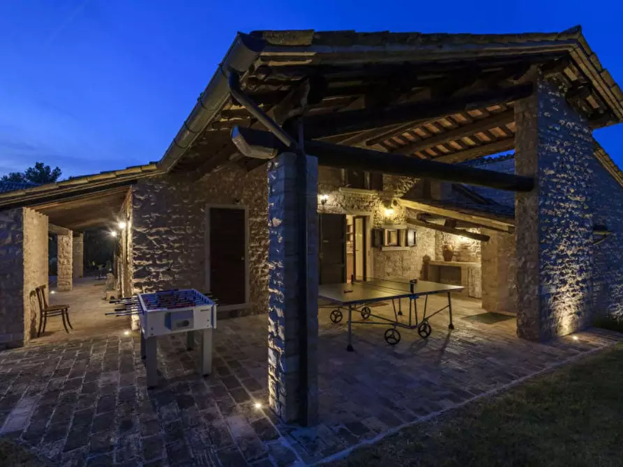 Immagine 11 di Rustico / casale in vendita  in strada Valubbio a Acqualagna