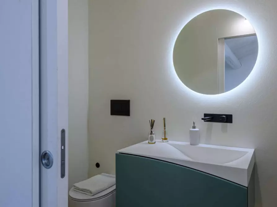 Immagine 28 di Rustico / casale in vendita  in strada Valubbio a Acqualagna