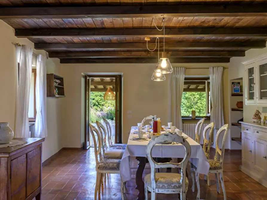 Immagine 45 di Rustico / casale in vendita  in strada Valubbio a Acqualagna