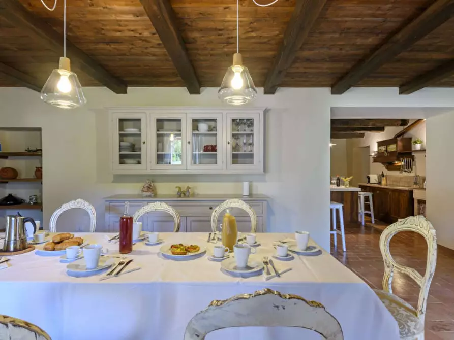 Immagine 49 di Rustico / casale in vendita  in strada Valubbio a Acqualagna