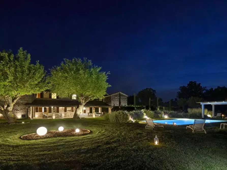 Immagine 54 di Rustico / casale in vendita  in strada Valubbio a Acqualagna