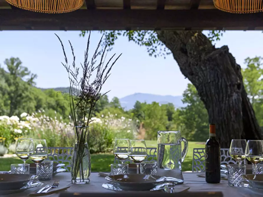 Immagine 65 di Rustico / casale in vendita  in strada Valubbio a Acqualagna