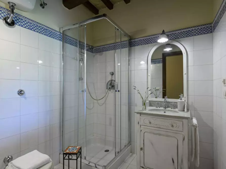 Immagine 81 di Rustico / casale in vendita  in strada Valubbio a Acqualagna