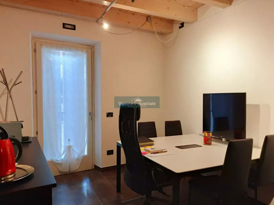 Immagine 1 di Negozio in affitto  in Corso Giuseppe Mazzini 25 a Bussolengo