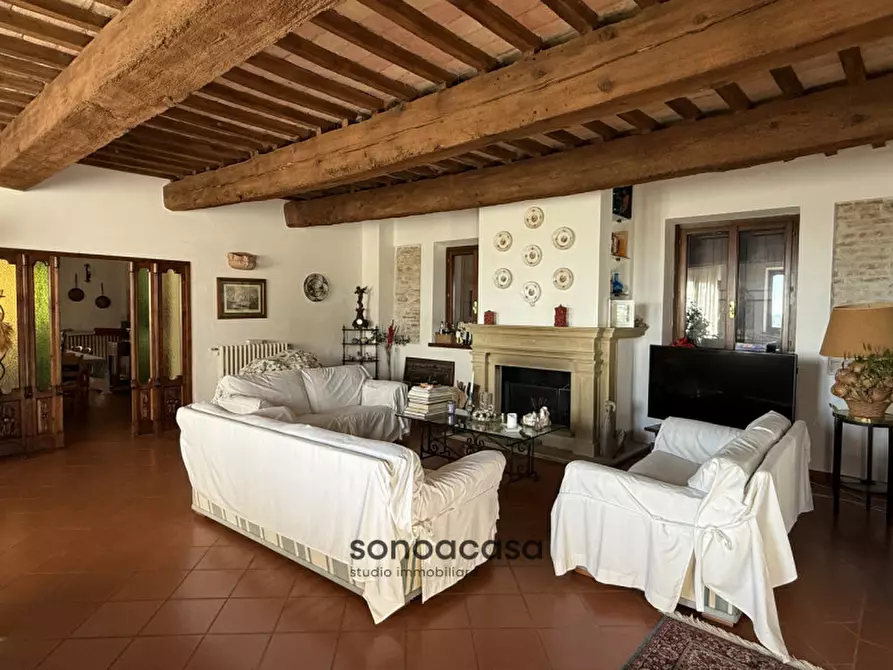 Immagine 1 di Rustico / casale in vendita  in Via Divin Amore 5 a San Costanzo