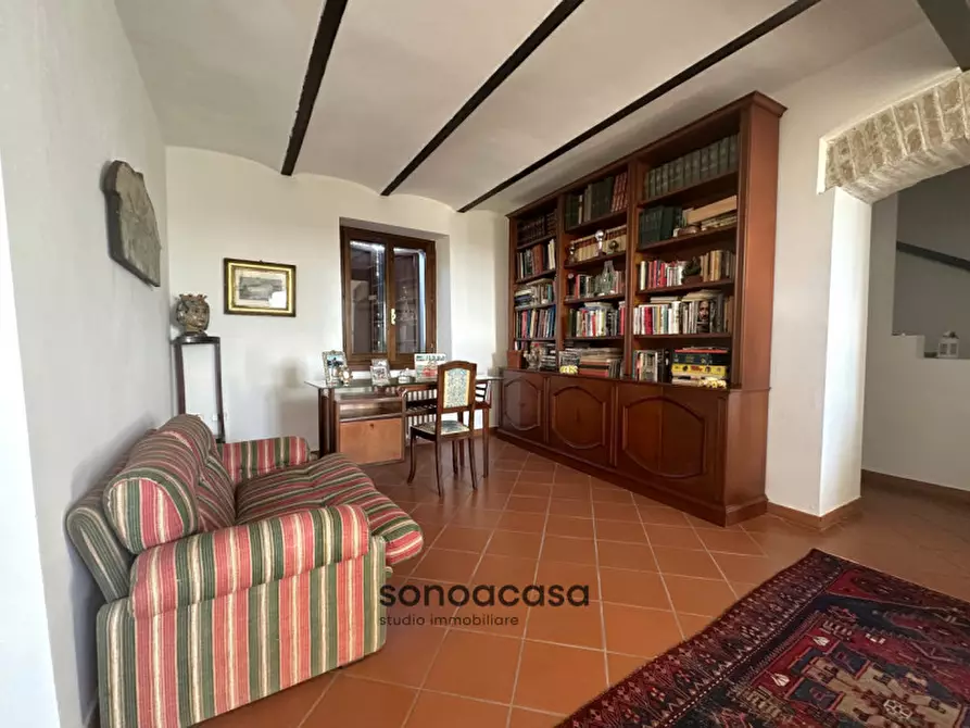 Immagine 11 di Rustico / casale in vendita  in Via Divin Amore 5 a San Costanzo