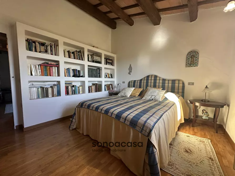 Immagine 22 di Rustico / casale in vendita  in Via Divin Amore 5 a San Costanzo