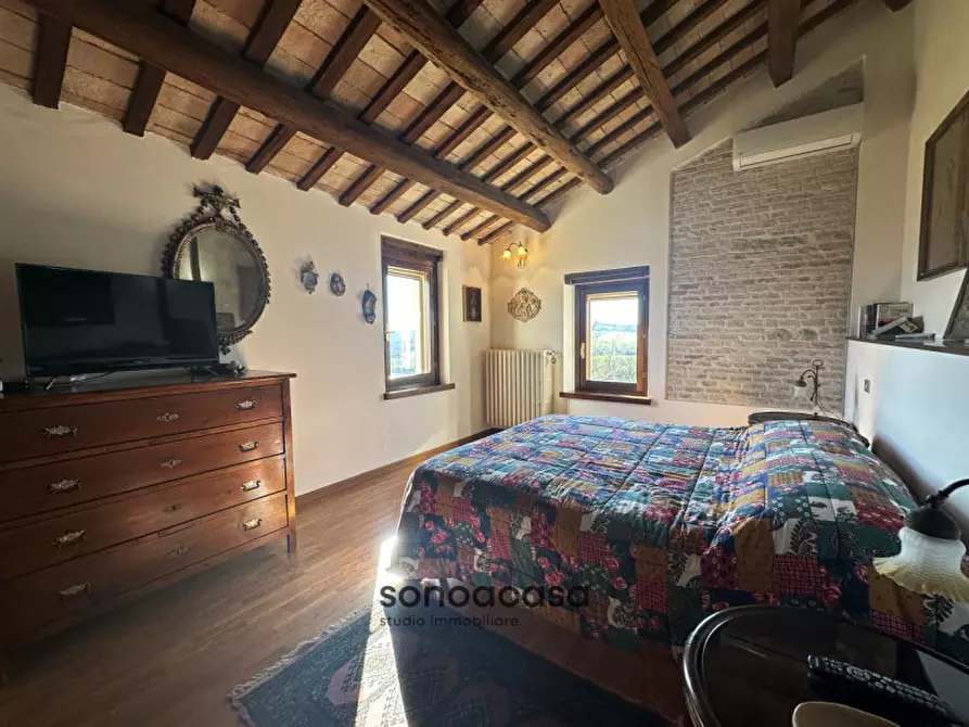 Immagine 25 di Rustico / casale in vendita  in Via Divin Amore 5 a San Costanzo