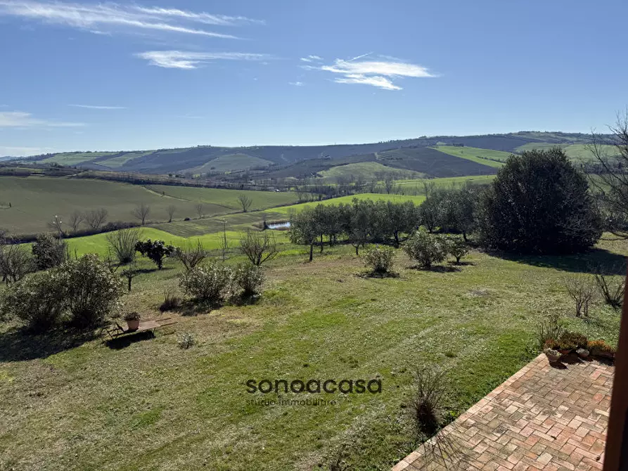 Immagine 37 di Rustico / casale in vendita  in Via Divin Amore 5 a San Costanzo