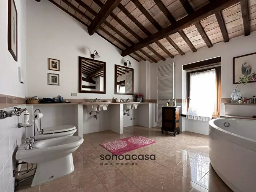 Immagine 38 di Rustico / casale in vendita  in Via Divin Amore 5 a San Costanzo