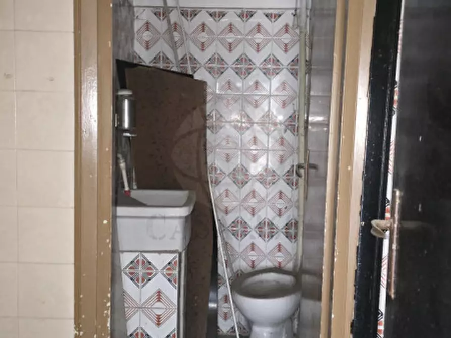 Immagine 7 di Negozio in vendita  in Via Pastrengo a Terni