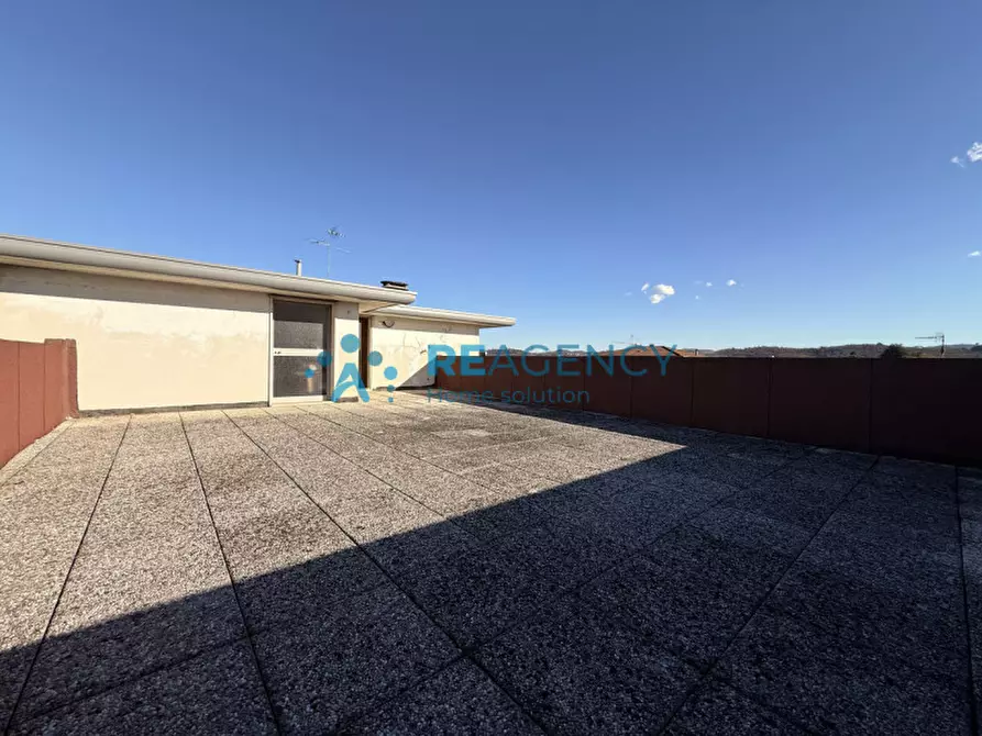 Immagine 1 di Appartamento in vendita  a Creazzo