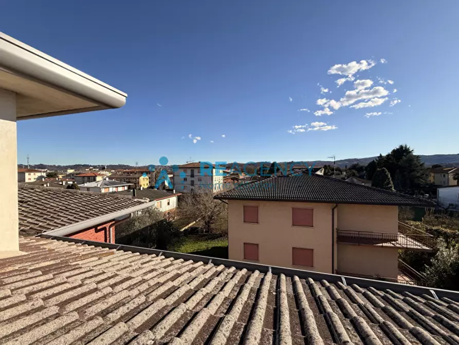 Immagine 23 di Appartamento in vendita  a Creazzo