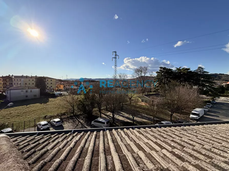 Immagine 30 di Appartamento in vendita  a Creazzo