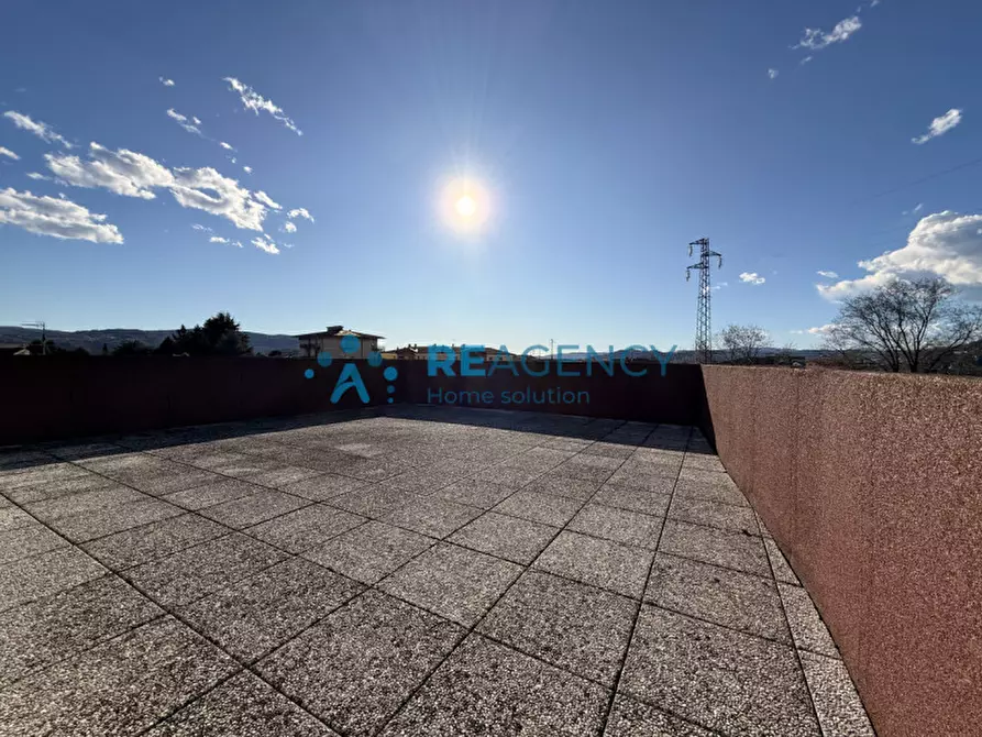 Immagine 35 di Appartamento in vendita  a Creazzo