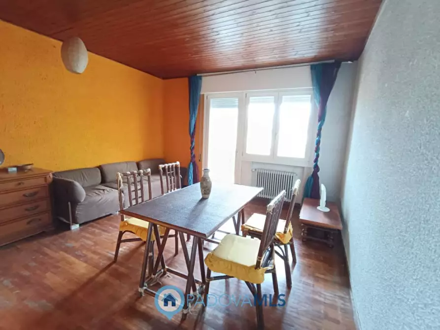 Immagine 1 di Appartamento in vendita  in Via Luigi Pastro, 12 a Padova