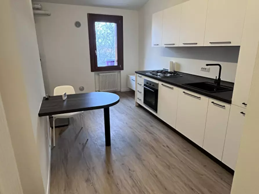 Immagine 1 di Appartamento in affitto  in Via San Pietro a Padova