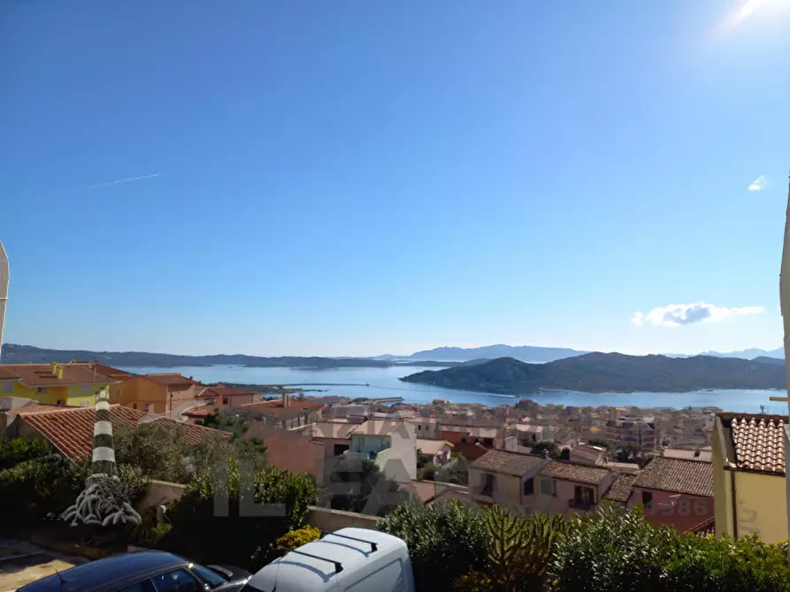 Immagine 9 di Appartamento in vendita  in via Suor Gotteland a La Maddalena