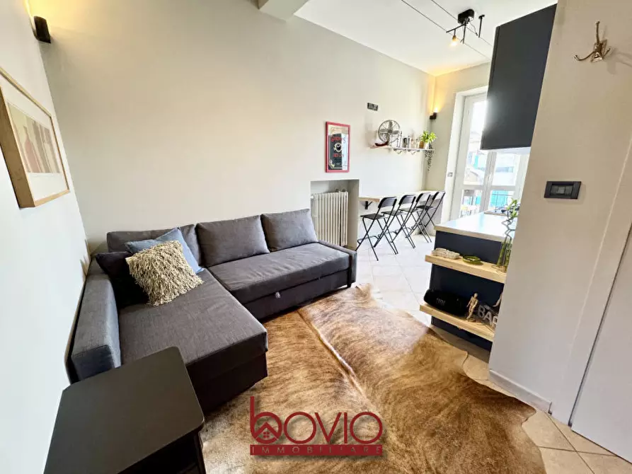 Immagine 2 di Appartamento in vendita  in Via Zumaglia 71 a Torino